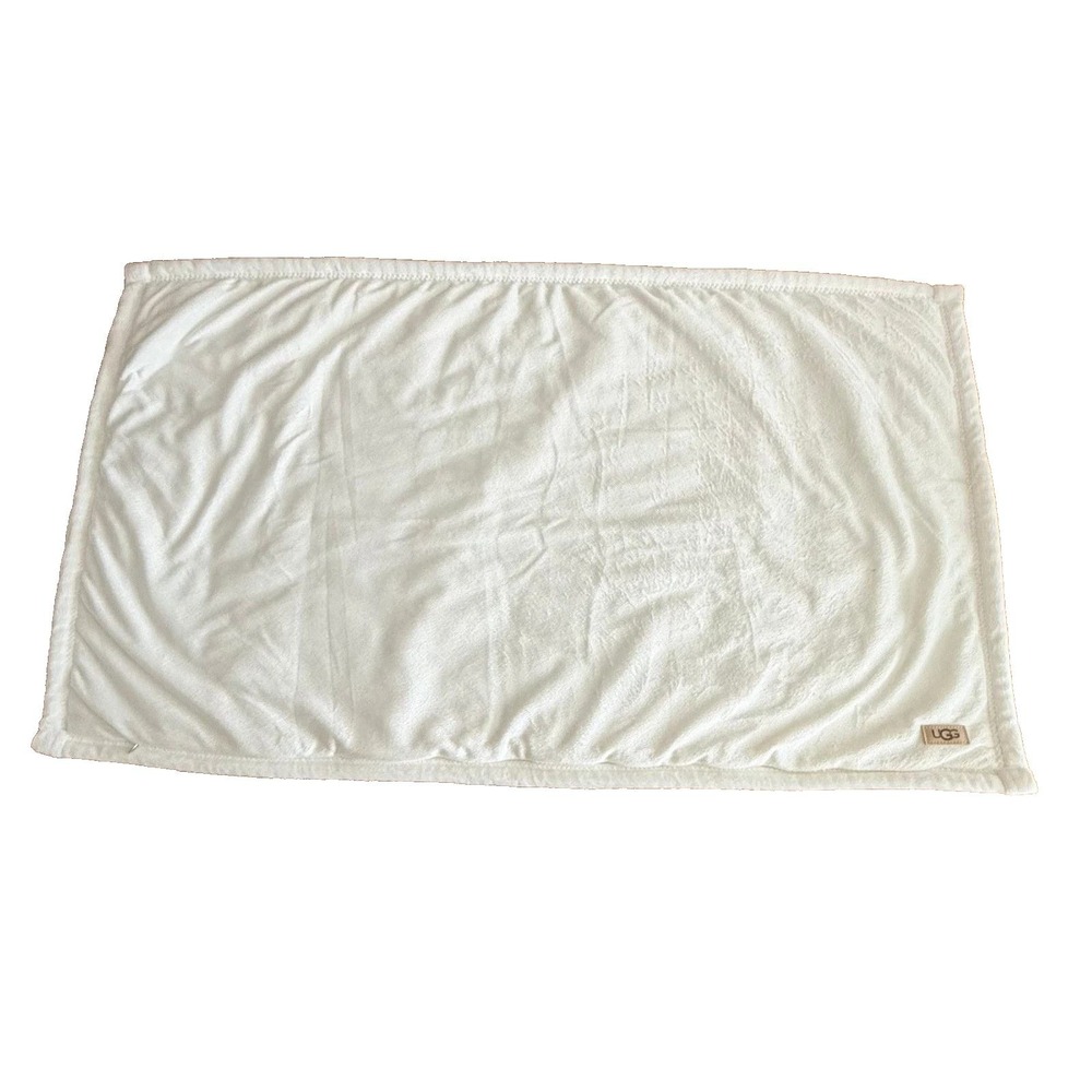 UGG King Pillow Sham White Quilted Chevron Plush Faux Fur 20x36 24183